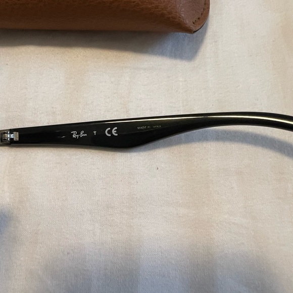 Ray Ban Sunglasses - Picture 3 of 6